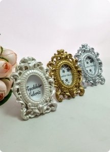 Vesikalık Oymalı Polyester Oval Çerçeve ( dayama ayaklı )