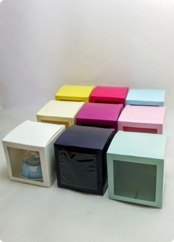 25 Li 7X7X7 cm Pencereli Küp Karton Kutu