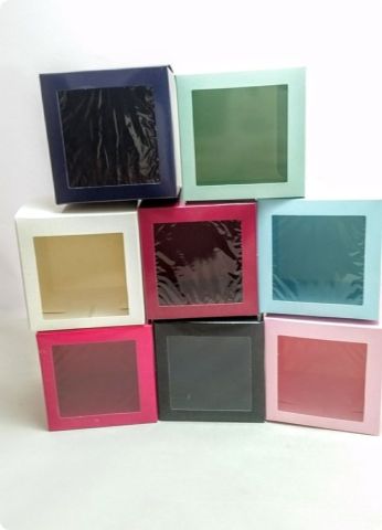 25 Li 9X9X9 cm Pencereli Küp Karton Kutu