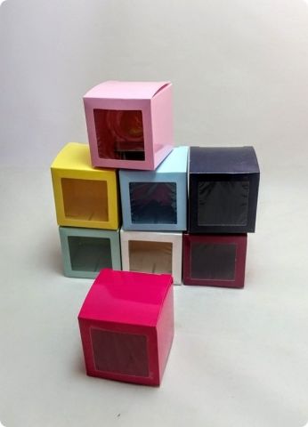 25 Li 8X8X8 cm Pencereli Küp Karton Kutu