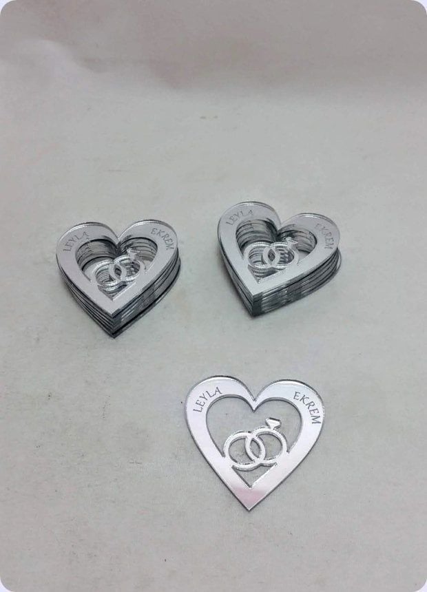 İçi alyanslı kalp pleksi ayna (4,5 cm)