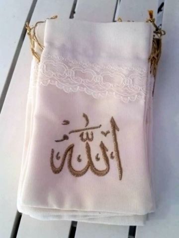 Allah ve Muhammed Nakışlı Keseler