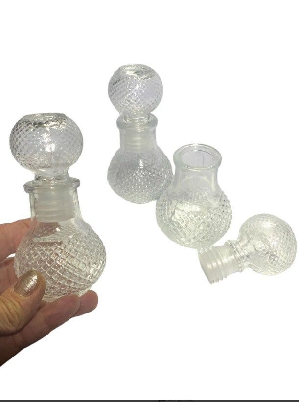 50 cc Kristal Kapaklı Yuvarlak Cam Şişe