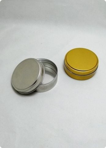 12 Li 7,5x3 Cm Teneke Kutu