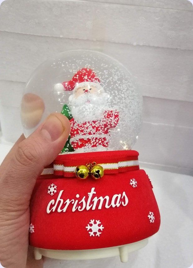 Yılbaşı Noel baba Cam fanus / Müzikli Kar küresi