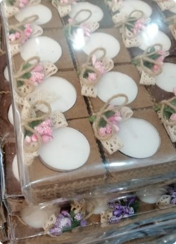 24 lü Süslü Ahşap kare mumluk