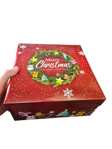 26x26x9 Cm Yılbaşı Desenli (Merry Christmas) Kırmızı Komple Karton Hediye Kutuları