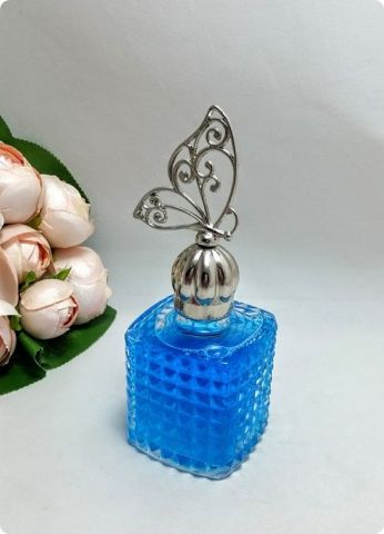 12 li Kare Kristalize Cam Kolonya Şişesi (Metal Kelebek Tepelikli)