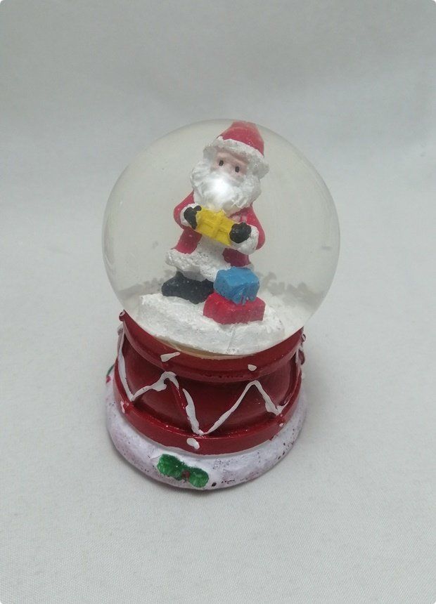 Işıklı Küçük Noelbaba Cam Küre (Kar Küresi) 7,5cm